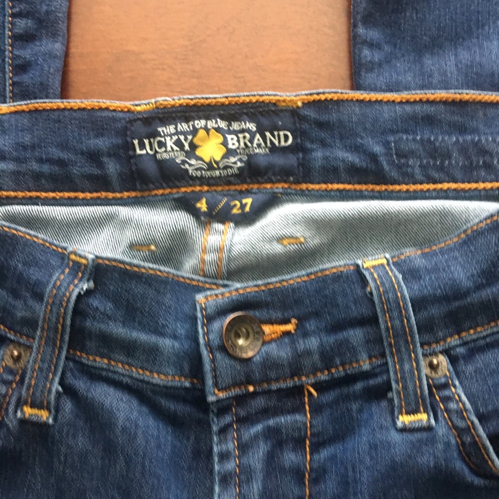 Used ladies Lucky Brand flare jeans